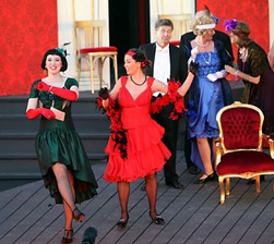 "Die Fledermaus" Eutin 2017. Bild: Marc Richter, Eutiner Festspiele.