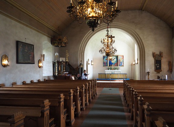 EEva Magnusson i Helgesta kyrka. Bild: EA Musik HB.