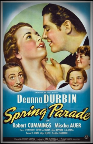 Deanna Durbin i Spring Parade.