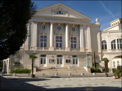 Stadttheater, Baden bei Wien, Österrike. Bild EA Musik HB.